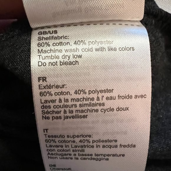 Red Bull Men's T-shirt Size Small - Picture 4 of 5